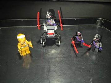 LEGO NINJAGO Golden Zane Accessory Set 40374 beschikbaar voor biedingen