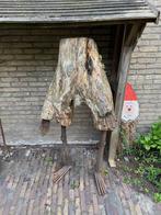 Sculptuur Boomstronk Man hout/ijzer gesigneerd, Tuin en Terras, Ophalen of Verzenden, Gebruikt, Hout, Mensenbeeld
