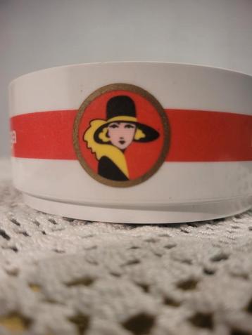 Miss Belga vintage asbak beschikbaar voor biedingen