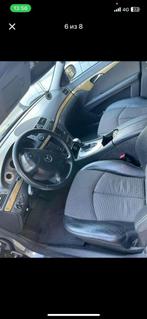 Mercedes E klasse 220, Auto's, Automaat, Leder en Stof, 5 deurs, Particulier