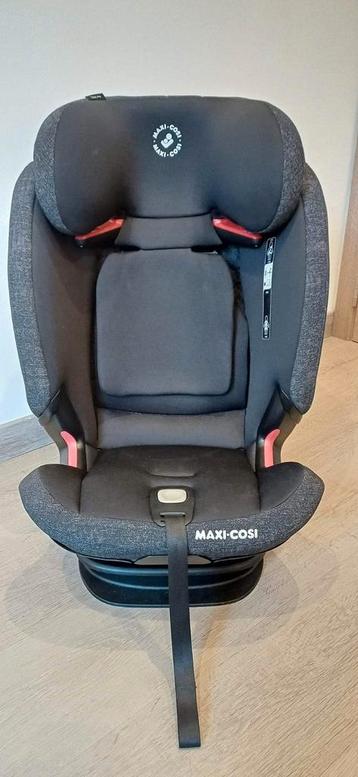 Maxi cosi titan  beschikbaar voor biedingen