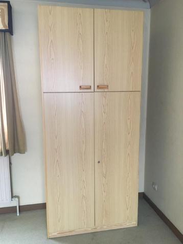 Armoire