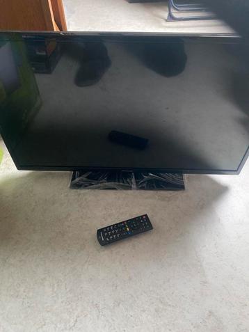 Télévision en très bon état 81 cm diagonale beschikbaar voor biedingen