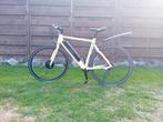 Electrische herenfiets, Fietsen en Brommers, Elektrische fietsen, Ophalen, Zo goed als nieuw