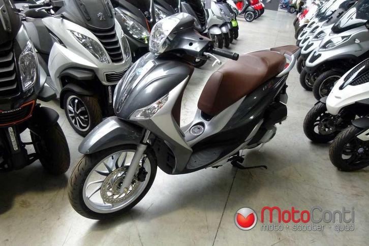 Piaggio Medley 125 [Licentie] [Fijn .0%] [-5%], Motoren, Motoren | Piaggio, Bedrijf, Scooter, 11 kW of minder, 1 cilinder, Ophalen