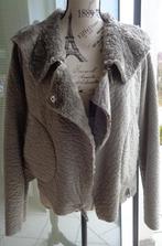 Veste Blouson Spécial. Marque: "Cop Copine"Teinte Taupe.T. 3, Cop Copine, Overige kleuren, Overige maten, Ophalen of Verzenden