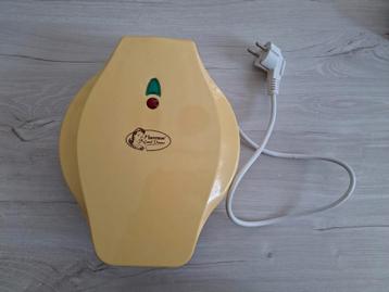 Mini donutmaker  beschikbaar voor biedingen