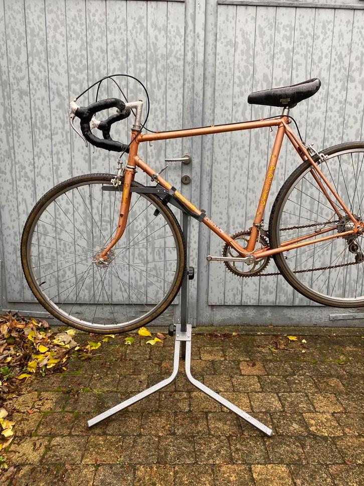 Fiets steun / werkplaatshouder (fietsdrager herstellen), Fietsen en Brommers, Fietsaccessoires | Fietsenrekken, Zo goed als nieuw