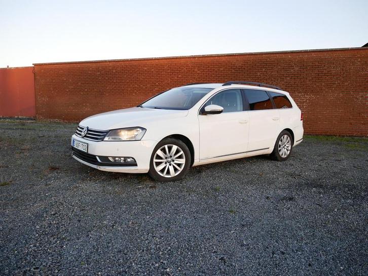 VW Passat 1.6 TDI – 130.000 km –Sièges chauffants & massants, Autos, Volkswagen, Particulier, Passat, ABS, Airbags, Air conditionné