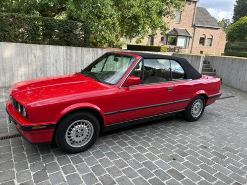 Prachtige BMW E30 cabrio 1992  Only 77.000km!!!, Auto's, BMW, Particulier, 3 Reeks, ABS, Airbags, Airconditioning, Boordcomputer