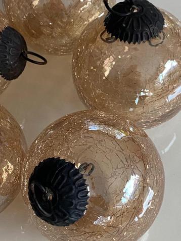 5 Zware 60 jaar oude massieve glazen retro HEKSENKERSTBALLEN beschikbaar voor biedingen