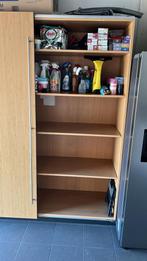 Kast met schuifdeuren, Huis en Inrichting, Kasten | Roldeurkasten en Archiefkasten, Ophalen, Zo goed als nieuw