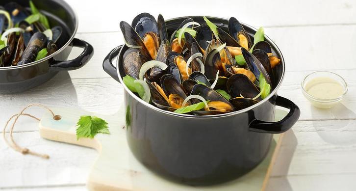 Casseroles à moules, Maison & Meubles, Cuisine | Casseroles & Poêles, Comme neuf, Enlèvement