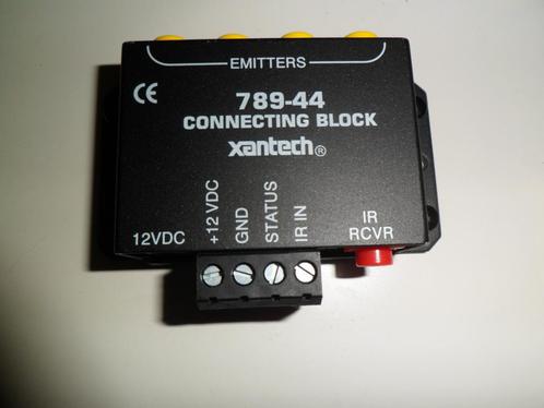 Xantech connecting block 789-44, Audio, Tv en Foto, Televisie-accessoires, Zo goed als nieuw, Ophalen of Verzenden