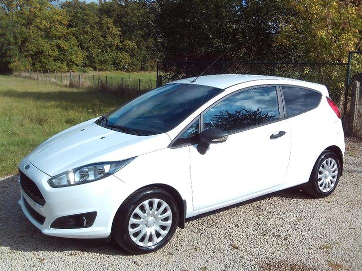Ford Fiesta 80dkm Lichte Vracht !! EU6 Goedkoop rijden Nw st, Auto's, Ford, Bedrijf, Te koop, Fiësta, ABS, Airbags, Airconditioning