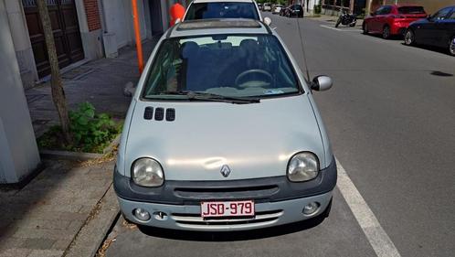 À vendre : La Twingo increvable – édition “survivor”, Auto's, Renault, Particulier, Twingo, ABS, Boordcomputer, Open dak, Panoramadak