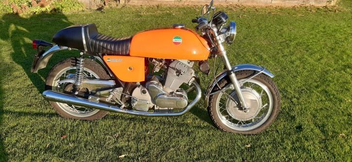 LAVERDA 750 SF, Motoren, Motoren | Oldtimers, Toermotor, meer dan 35 kW, 2 cilinders, Motorrijbewijs A, Ophalen