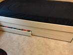 Bed met dubbel bed uitschuifbaar en 2 opbergladen, Huis en Inrichting, Ophalen