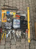 Gereedschap & machines, Ophalen