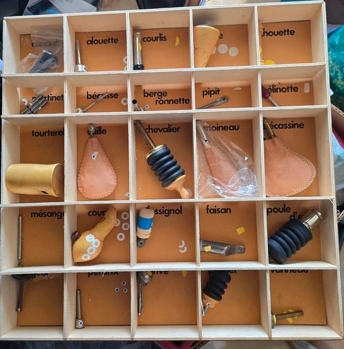 Appeaux (boîte de 25) oiseaux -, Dieren en Toebehoren, Overige Dieren-accessoires, Ophalen of Verzenden