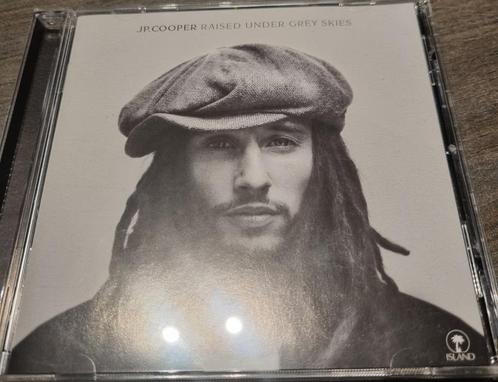 J.P. Cooper- Raised under grey skies, CD & DVD, CD | Pop, Neuf, dans son emballage, 2000 à nos jours, Enlèvement ou Envoi