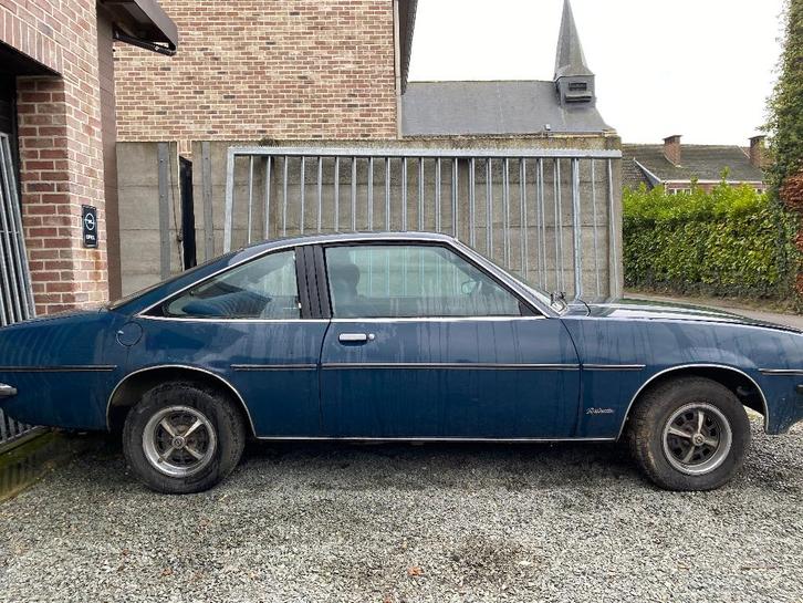 Opel manta b  1600 - 1978, Auto's, Opel, Particulier, Manta, Benzine, Coupé, 2 deurs, Handgeschakeld, Blauw, Blauw, Ophalen