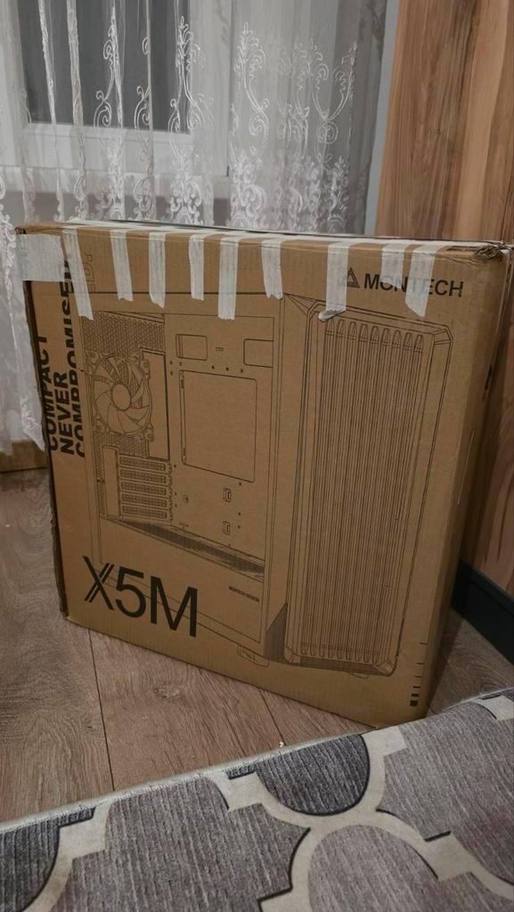 Montech X5M (B), Computers en Software, Computerbehuizingen, Ophalen of Verzenden