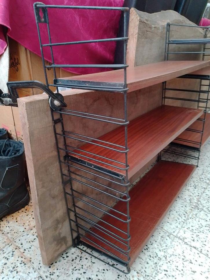 TOMADO, Huis en Inrichting, Woonaccessoires | Cd- en Dvd-rekken, Gebruikt, Hout, Ophalen