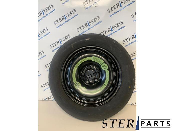 Roue de secours d'un Mercedes C-Klasse, Autos : Pièces & Accessoires, Pneus & Jantes, Jante(s), Véhicule de tourisme, Utilisé