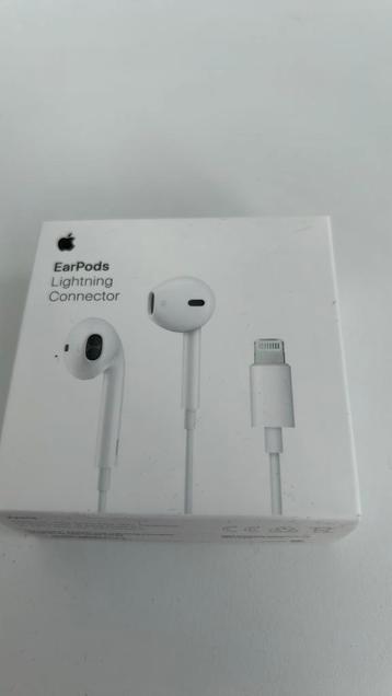 +++ Apple EarPods Lightning Connector +++ beschikbaar voor biedingen