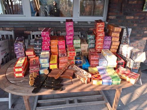 WIEROOK HEM, Diversen, Rommelmarktspullen, Nieuw, Ophalen