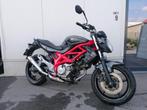 Suzuki SFV 650 Gladius ABS EINDEJAARSKORTING!, Motoren, Motoren | Suzuki, 2 cilinders, Bedrijf, Meer dan 35 kW, 650 cc