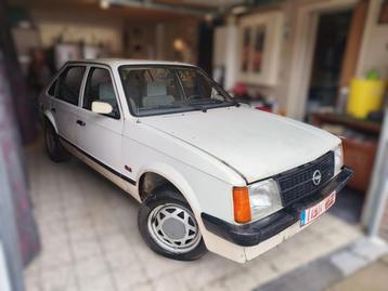 Opel Kadett D beschikbaar voor biedingen