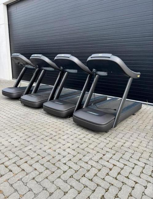 Technogym Run Now Excite+ 500i Nieuwe model black edition, Sport en Fitness, Fitnessmaterialen, Zo goed als nieuw, Ophalen of Verzenden