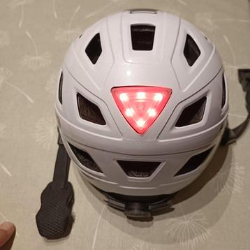 Abus speedpedelec helm beschikbaar voor biedingen