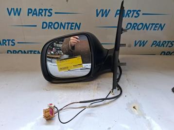 Buitenspiegel links van een Volkswagen Transporter beschikbaar voor biedingen