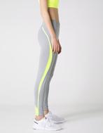 Grijze sportbroek van Bershka - Maat medium, Kleding | Dames, Ophalen of Verzenden, Geel