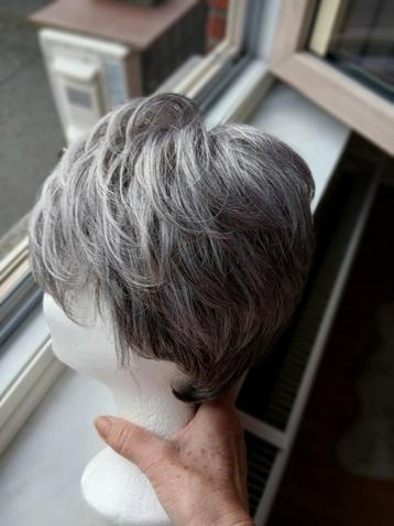 kwaliteitspruik M,  lacefront,  monofilament,  synthetisch  beschikbaar voor biedingen