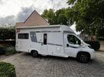 mobilehome Pilot P696U 4 personen veel opties, Caravans en Kamperen, Mobilhomes, Automaat, Chemisch toilet, Ringverwarming, Buitenlamp