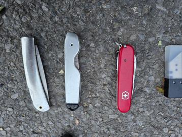 knutsel gerief spullen  beschikbaar voor biedingen