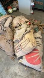 Jute zakken, Ophalen