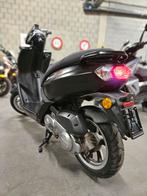 Peugeot Kisbee RS edition 50cc klasse B 2012 - 12.859 km, Fietsen en Brommers, Gebruikt, Overige modellen, Ophalen of Verzenden
