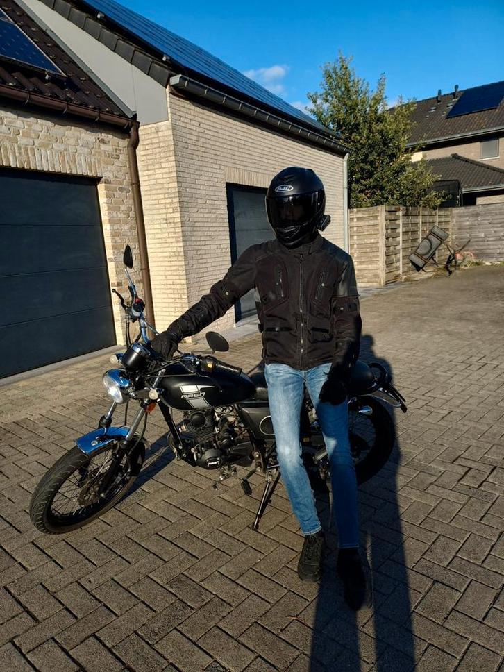 Rijklare brommer set: brommer+helm+jas+handschoenen+cardo, Fietsen en Brommers, Brommers | Overige merken, Gebruikt, Ophalen