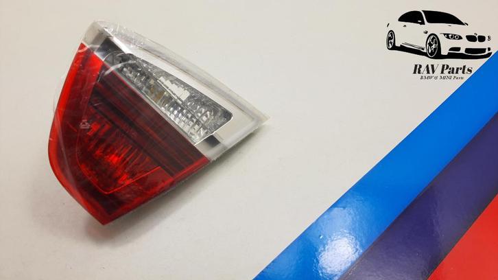 BMW Série 3 E90 Feu arrière Hayon Droit 6937460, Autos : Pièces & Accessoires, Éclairage, BMW, Utilisé, Enlèvement ou Envoi