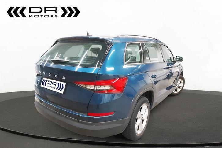 Skoda Kodiaq 1.5 TSI AMBITION DSG7 - NAVI - TREKHAAK - 7 PL, Auto's, Skoda, Bedrijf, Kodiaq, ABS, Adaptieve lichten, Airbags, Airconditioning