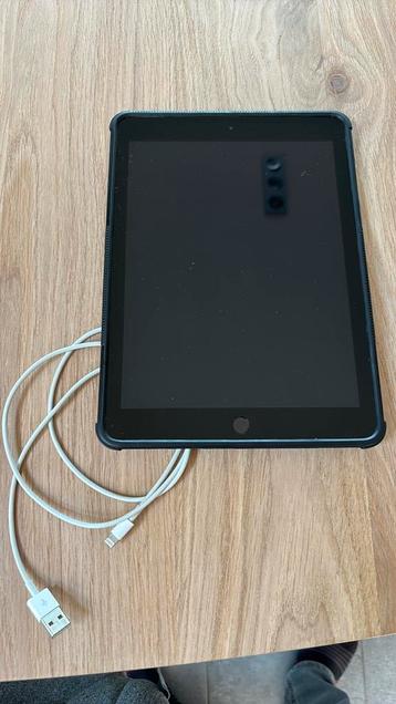 iPad 6e generatie (A1893) - Bijna nieuw beschikbaar voor biedingen