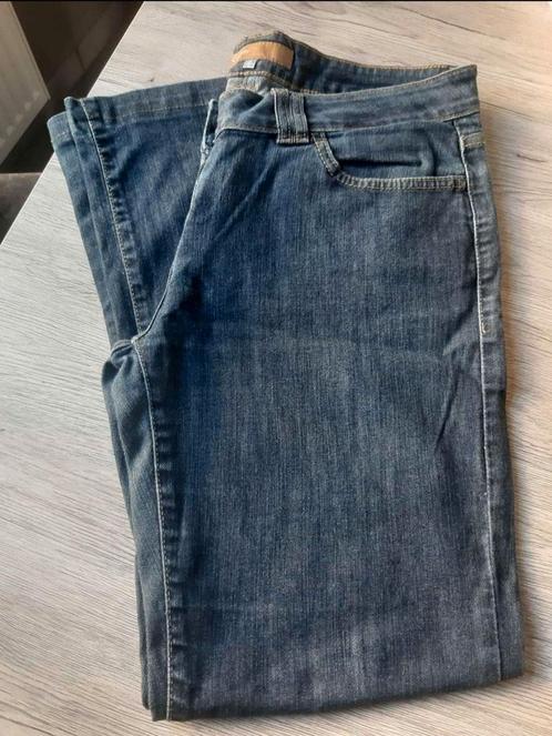 Jeans Etam taille 40, Kleding | Dames, Spijkerbroeken en Jeans, Zo goed als nieuw, W30 - W32 (confectie 38/40), Blauw, Ophalen of Verzenden