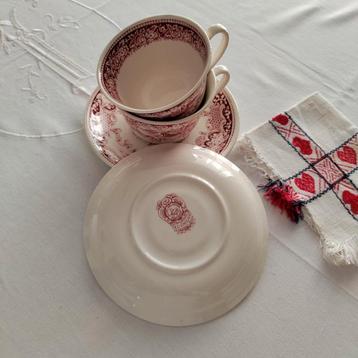 Duo tasses anciennes Old England, Enlèvement ou Envoi