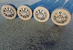 Jantes Audi A3 avec pneus 4-saisons 205/55-16, Ophalen, Gebruikt, 16 inch, Banden en Velgen