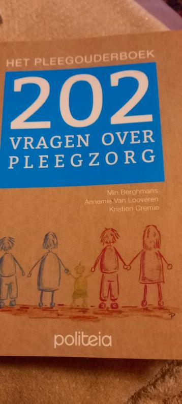 Diverse boeken te koop aan kleine prijzen.  beschikbaar voor biedingen